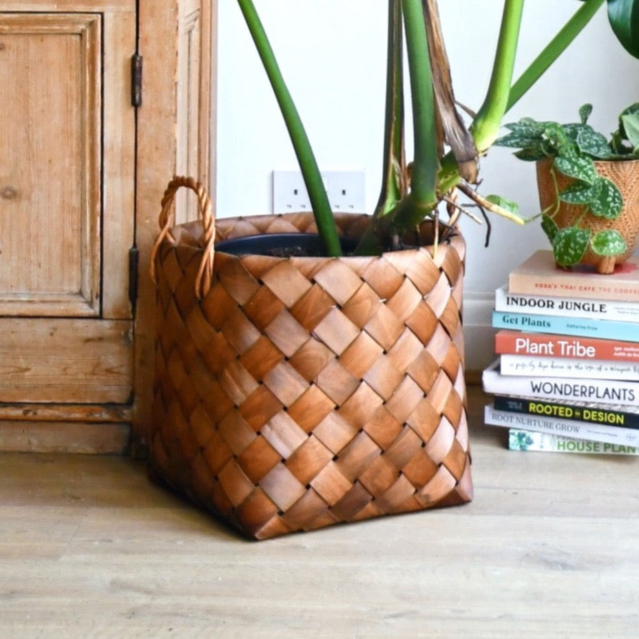 Natural Basket Planter - Brown 30cm