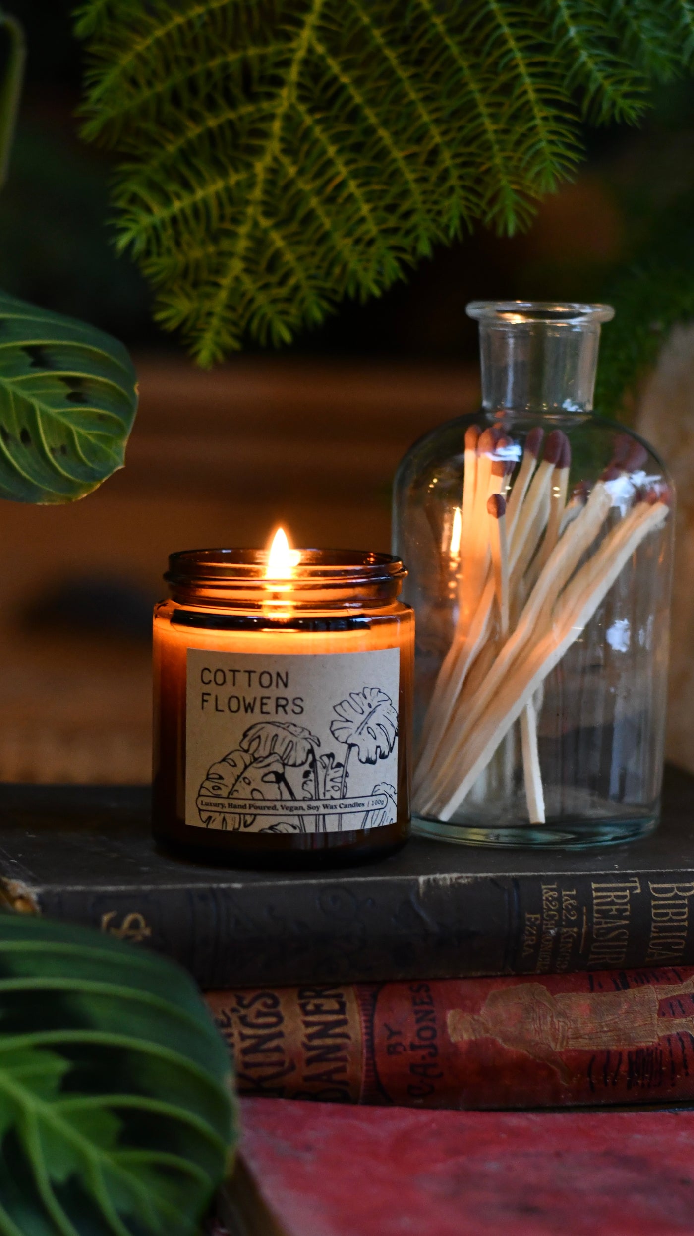 Scented Hand Poured Luxury Cotton Flowers Vegan Soya Wax Candle 100gram
